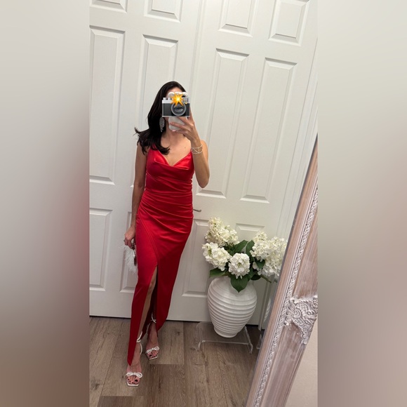 Windsor Chelsea Satin High Slit Formal Dress Small - Picture 11 of 11